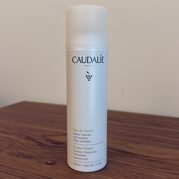 Caudalie Grape Water Moisturizing Face Mist - Picture 2 of 9